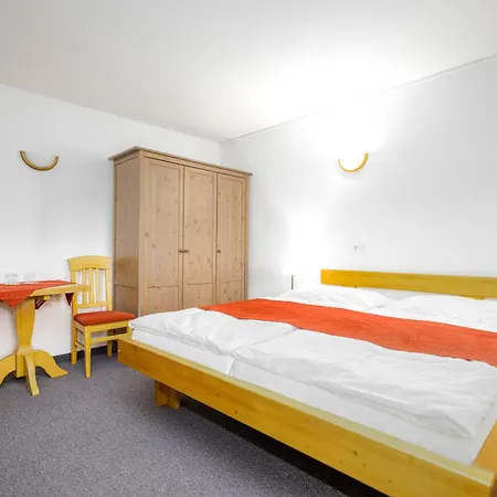 Leyla Hotel Frymburk