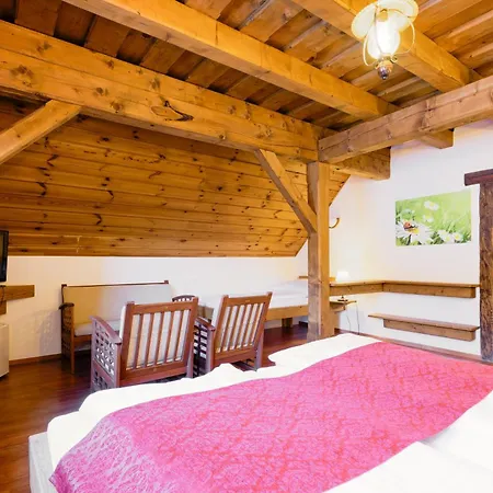 Leyla Hotel