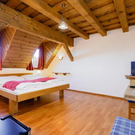 Leyla Hotel Frymburk