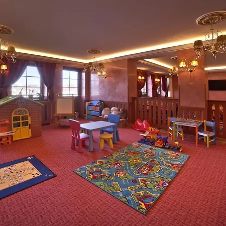 Leyla 3*