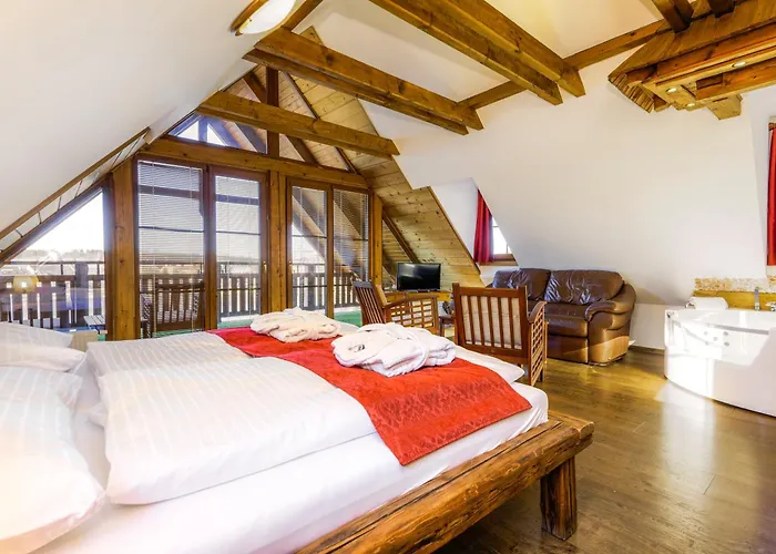 Leyla Hotel 3*